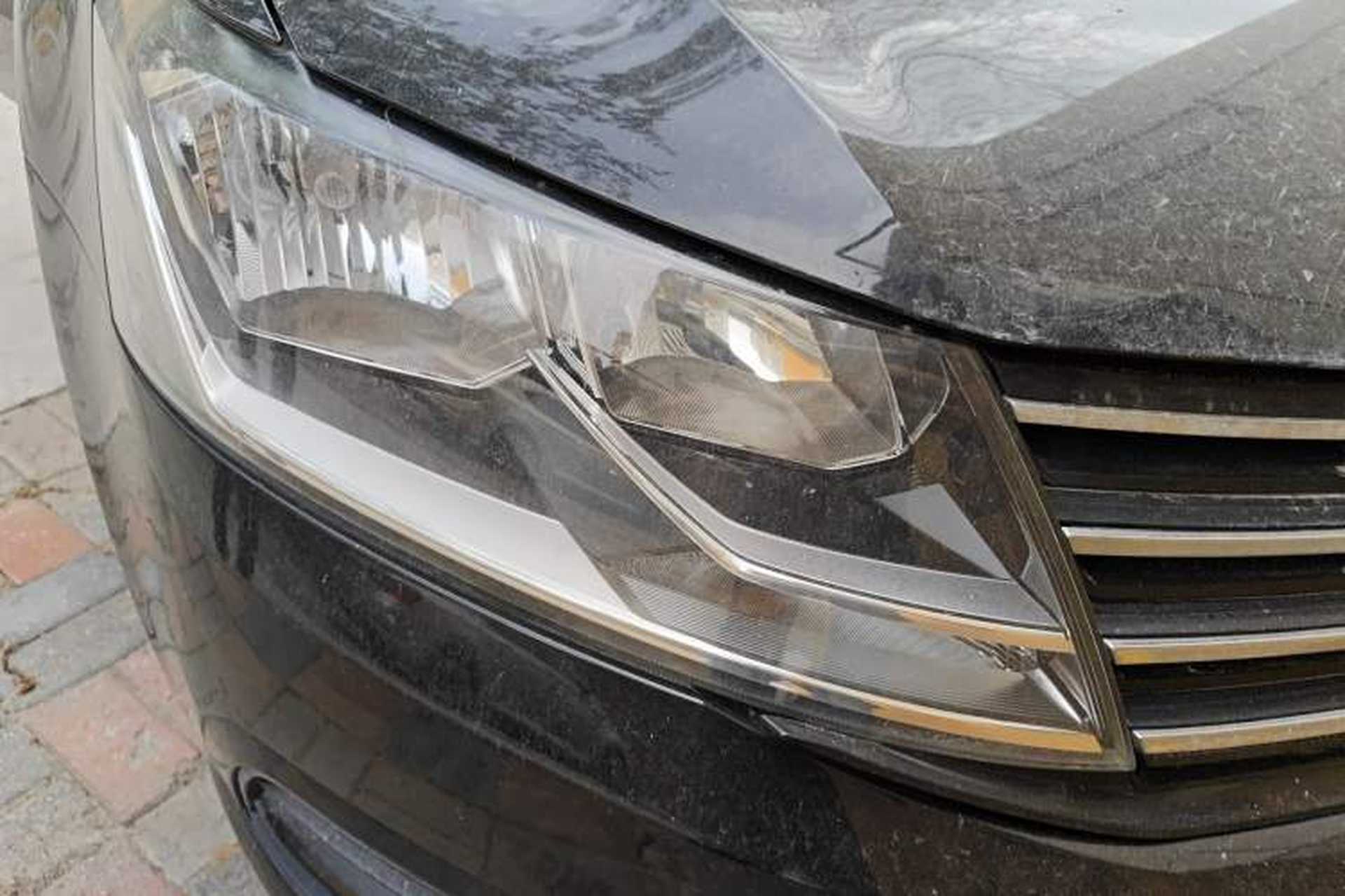 Used Volkswagen Lavida 2017 1.6L Automatic Fashion Edition Right Front Headlight