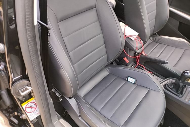 Used Volkswagen Lavida 2017 1.6L Manual Comfort Edition Right Front Seat