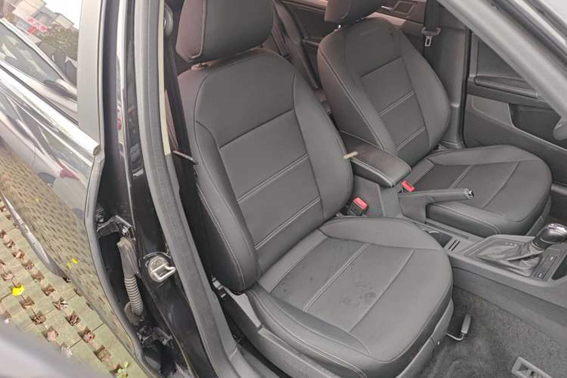 Used Volkswagen Lavida 2017 1.6L Automatic Fashion Edition Right Front Seat