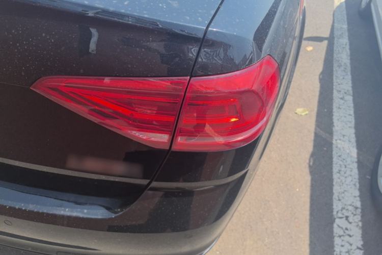 Used Volkswagen Lavida 2017 1.6L Automatic Fashion Edition Right Rear Taillight