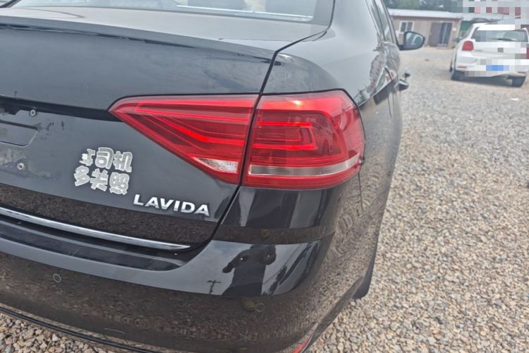Used Volkswagen Lavida 2017 1.6L Automatic Comfort Edition Right Rear Taillight