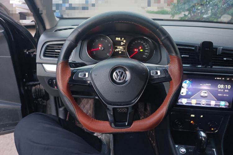Used Volkswagen Lavida 2017 230TSI DSG Comfort Edition Steering Wheel