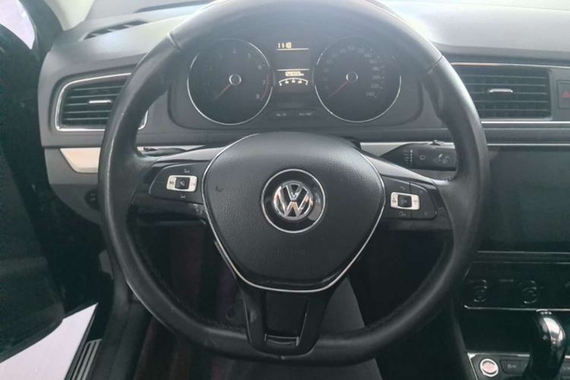 Used Volkswagen Lavida 2017 230TSI DSG Comfort Edition Steering Wheel