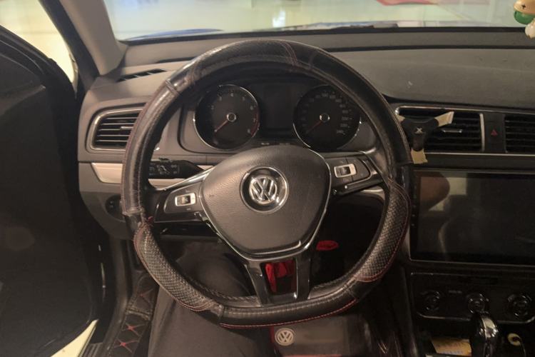 Used Volkswagen Lavida 2017 230TSI DSG Comfort Edition Steering Wheel