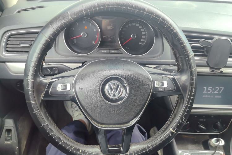 Used Volkswagen Lavida 2017 1.6L Manual Comfort Edition Steering Wheel