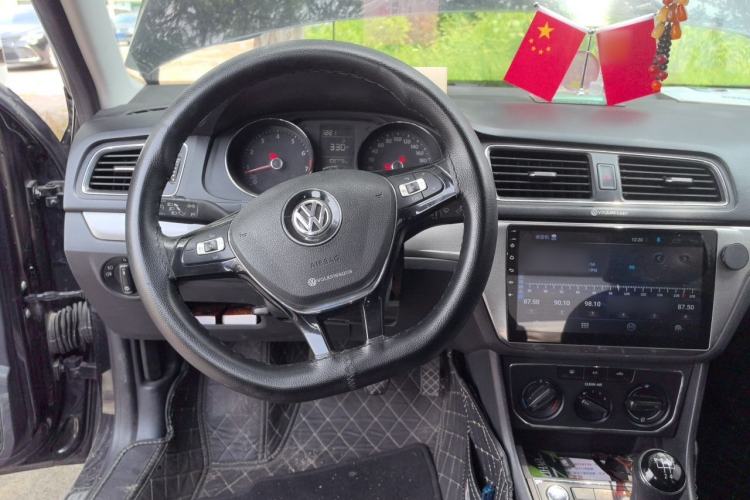Used Volkswagen Lavida 2017 1.6L Manual Comfort Edition Steering Wheel