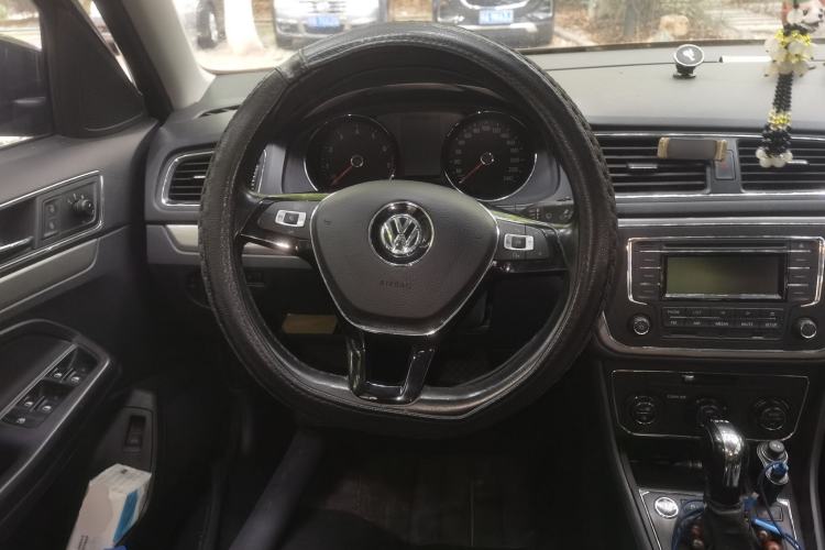 Used Volkswagen Lavida 2017 230TSI DSG Comfort Edition Steering Wheel