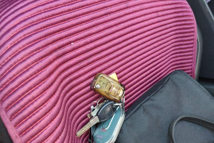 Used Volkswagen Lavida 2017 1.6L Automatic Comfort Edition Vehicle Key