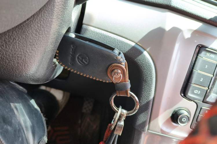 Used Volkswagen Lavida 2017 1.6L Automatic Fashion Edition Vehicle Key