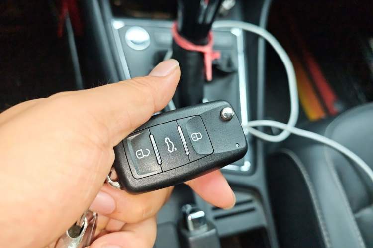 Used Volkswagen Lavida 2017 230TSI DSG Comfort Edition Vehicle Key