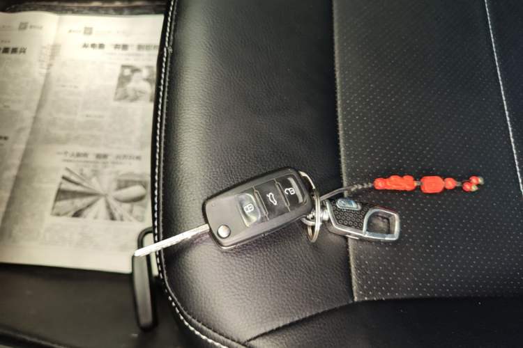 Used Volkswagen Lavida 2017 1.6L Automatic Fashion Edition Vehicle Key