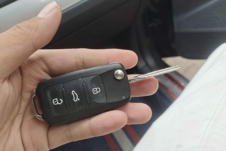 Used Volkswagen Lavida 2017 1.6L Automatic Fashion Edition Vehicle Key