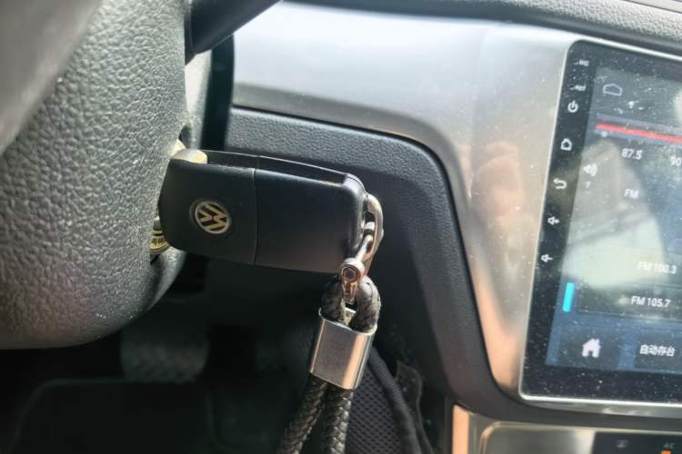 Used Volkswagen Lavida 2017 1.6L Automatic Fashion Edition Vehicle Key