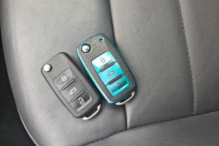 Used Volkswagen Lavida 2017 1.6L Automatic Comfort Edition Vehicle Key