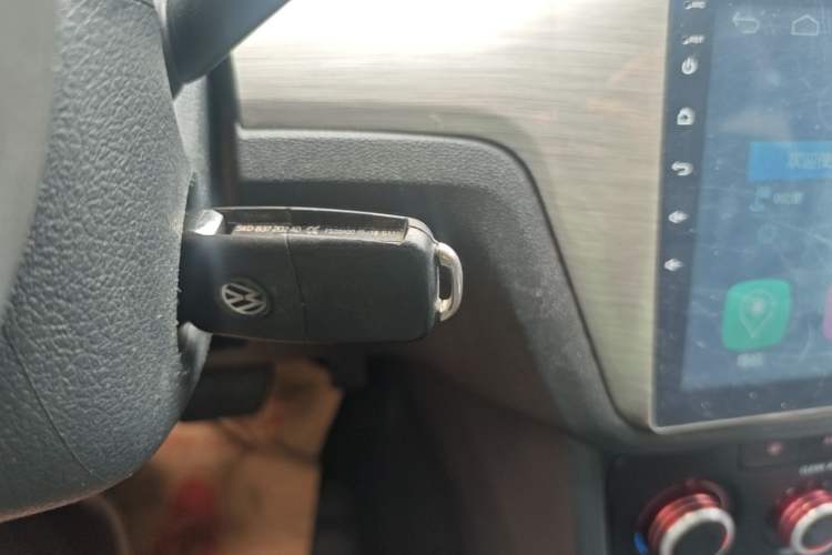 Used Volkswagen Lavida 2017 1.6L Automatic Fashion Edition Vehicle Key