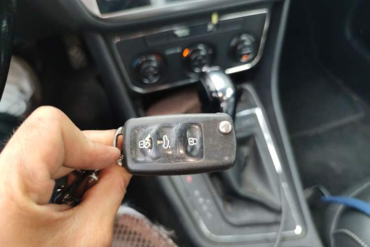 Used Volkswagen Lavida 2017 230TSI DSG Comfort Edition Vehicle Key