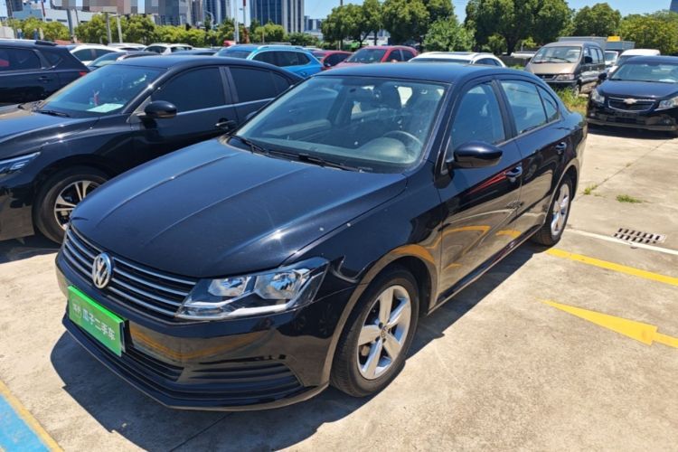 Used Volkswagen Lavida 2017 1.6L Automatic Fashion Edition Guazi used car, China used car export, Used car for sale, Used cars, Cheapest cars for sale