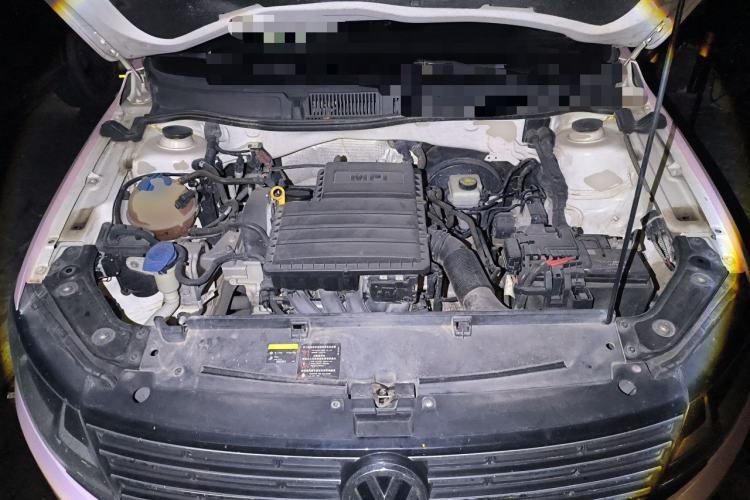Used Volkswagen Lavida 2017 1.6L Automatic Fashion Edition Engine Bay