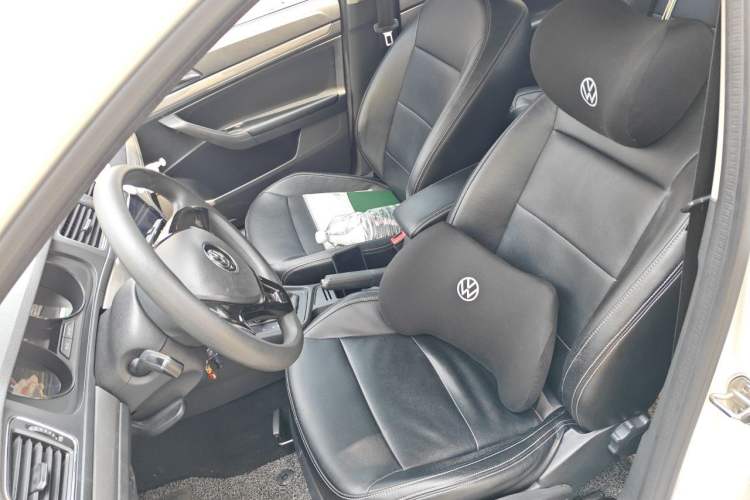 Used Volkswagen Lavida 2017 1.6L Automatic Fashion Edition Left Front Seat