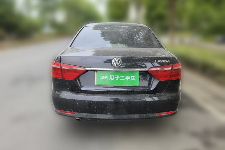 Used Volkswagen Lavida 2017 1.6L Manual Fashion Edition Rear
