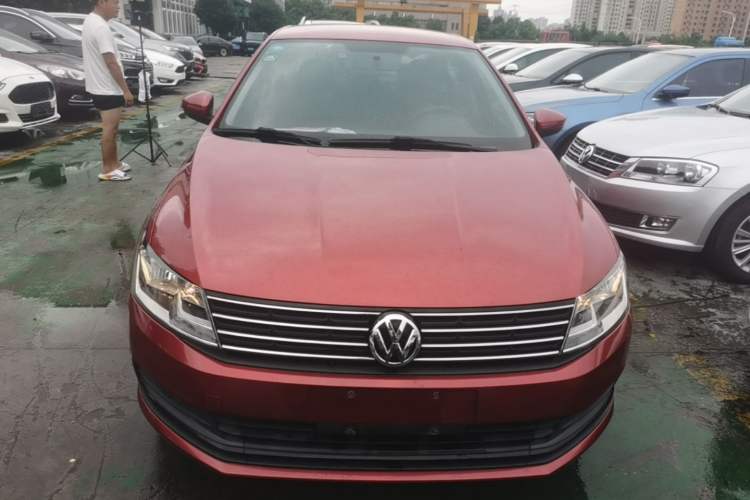 Used Volkswagen Lavida 2017 1.6L Manual Fashion Edition Front