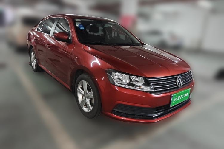 Used Volkswagen Lavida 2017 1.6L Automatic Fashion Edition Front Right 45 Deg