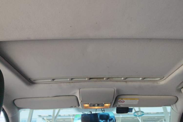 Used Volkswagen Lavida 2017 1.6L Automatic Comfort Edition Headliner