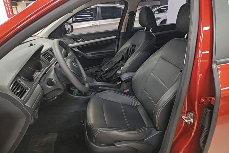 Used Volkswagen Lavida 2017 1.6L Automatic Fashion Edition Left Front Seat