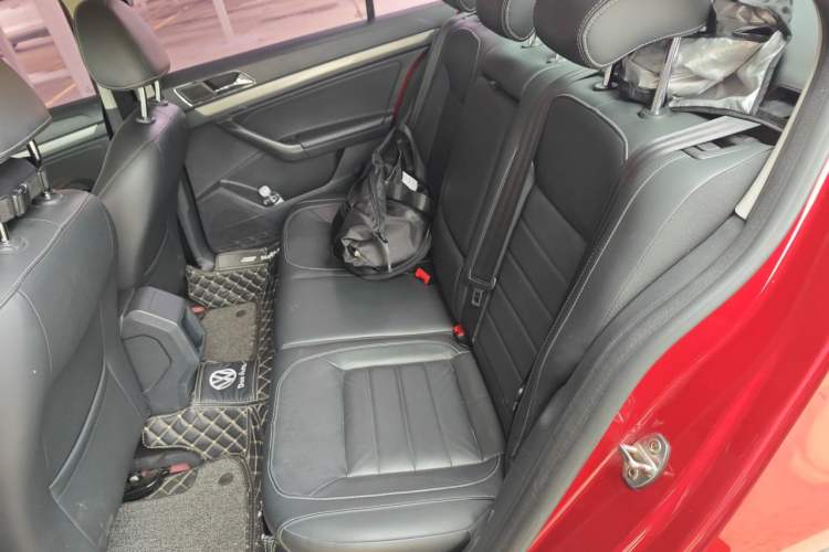 Used Volkswagen Lavida 2017 1.6L Automatic Comfort Edition Left Rear Seat