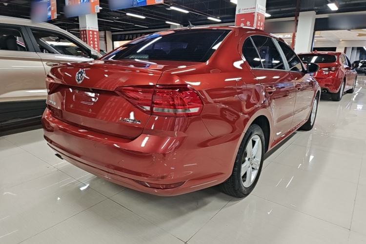 Used Volkswagen Lavida 2017 1.6L Automatic Fashion Edition Rear Right 45 Deg