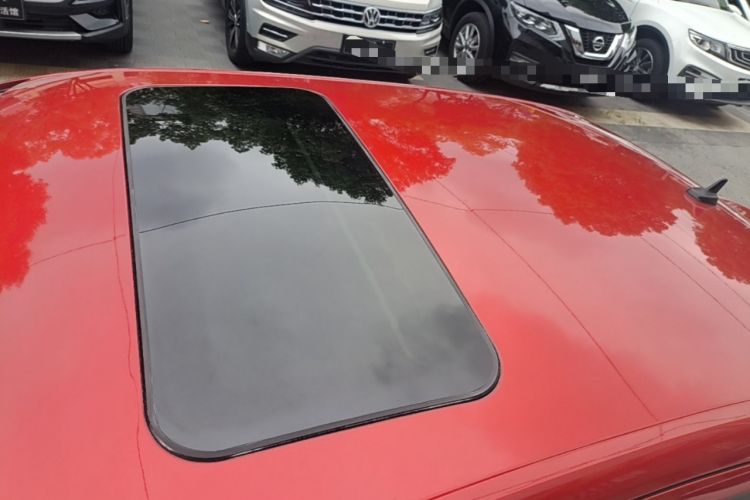 Used Volkswagen Lavida 2017 1.6L Automatic Comfort Edition Roof