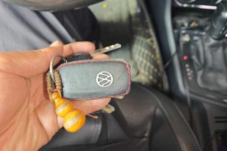 Used Volkswagen Lavida 2017 1.6L Automatic Comfort Edition Vehicle Key