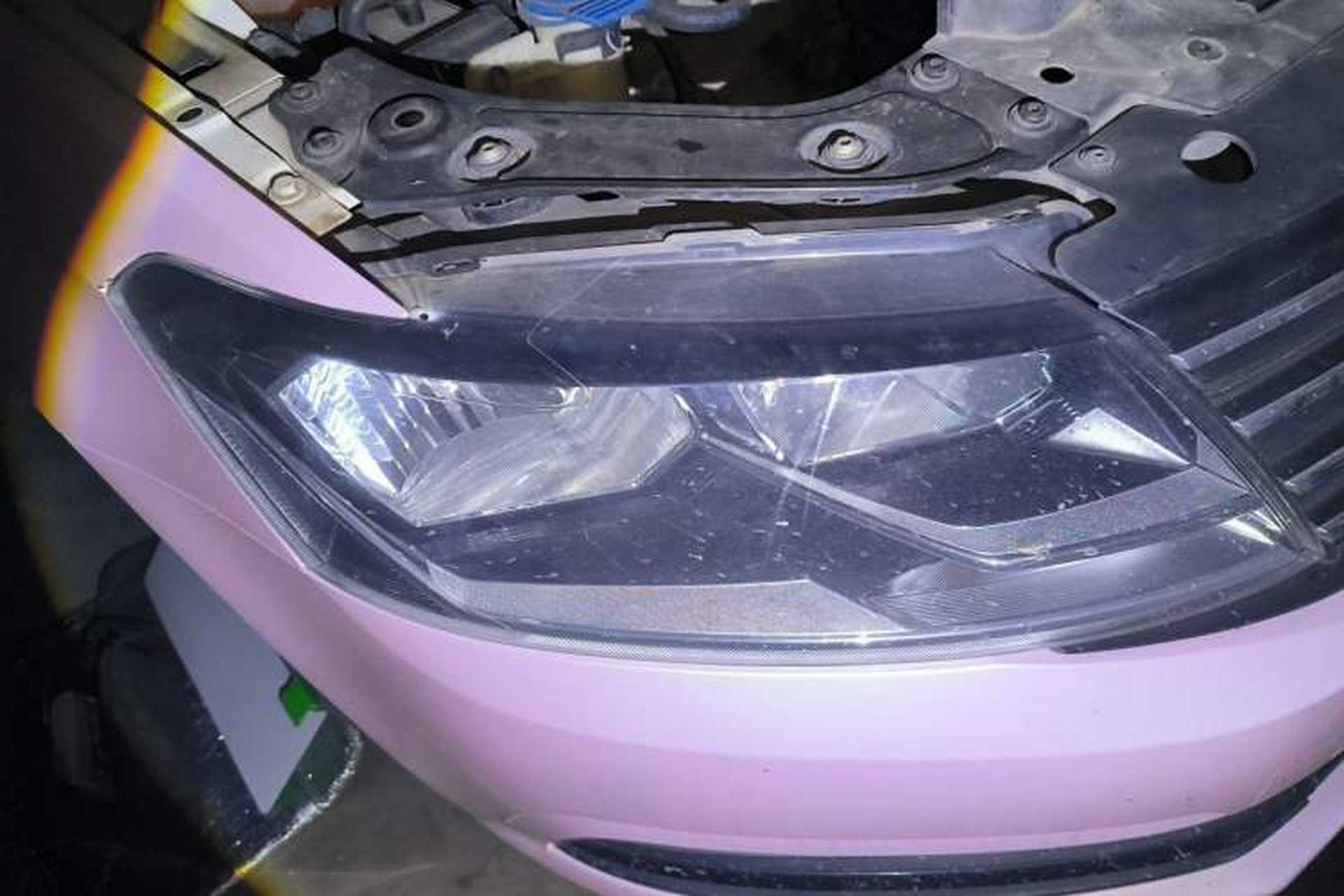 Used Volkswagen Lavida 2017 1.6L Automatic Fashion Edition Right Front Headlight