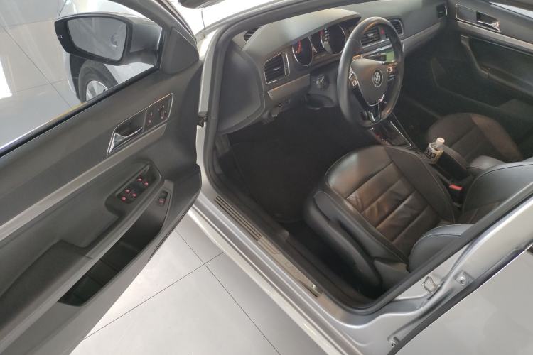 Used Volkswagen Lavida 2017 1.6L Automatic Comfort Edition Driver Seat
