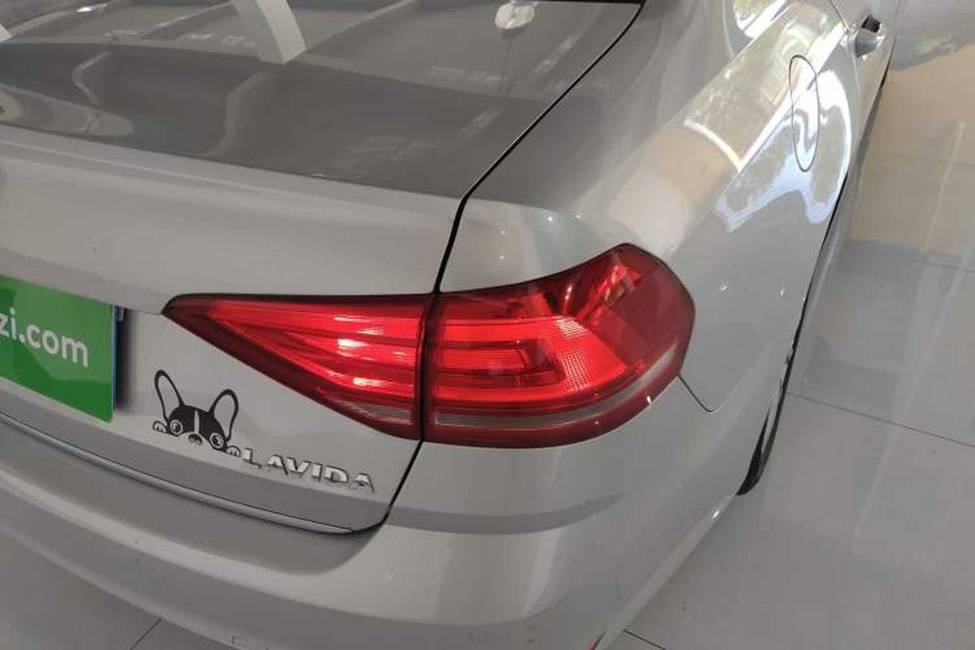 Used Volkswagen Lavida 2017 1.6L Automatic Comfort Edition Exterior 1