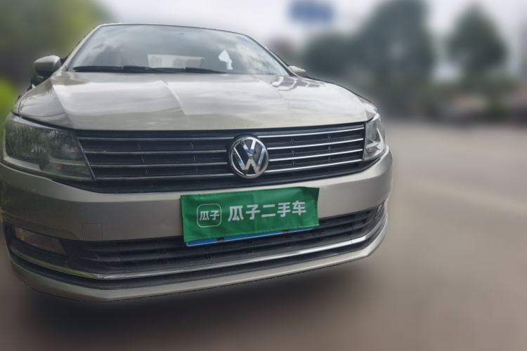 Used Volkswagen Lavida 2017 1.6L Manual Fashion Edition Front