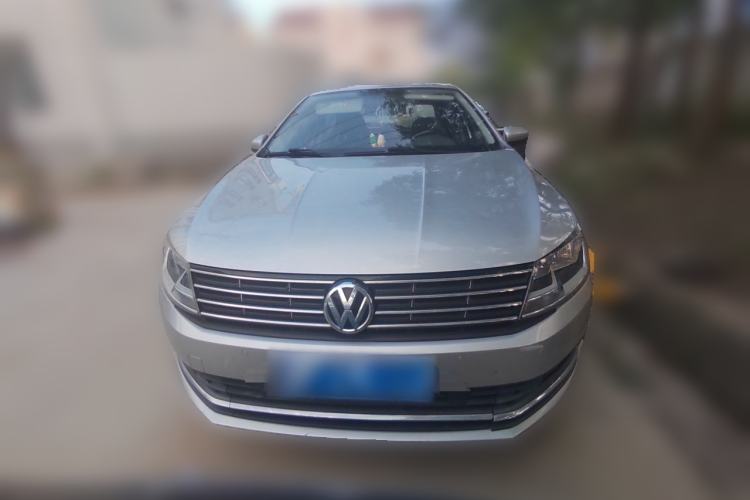 Used Volkswagen Lavida 2017 1.6L Automatic Comfort Edition Front