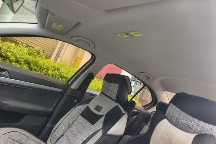 Used Volkswagen Lavida 2017 1.6L Manual Fashion Edition Headliner