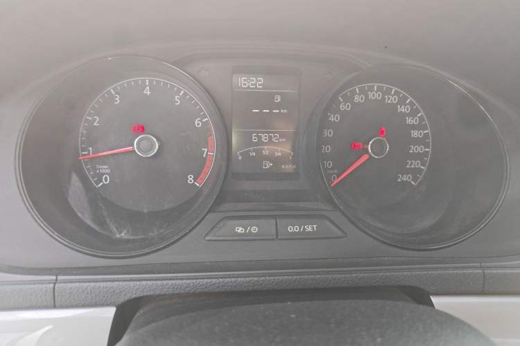 Used Volkswagen Lavida 2017 1.6L Manual Fashion Edition Instrument Cluster