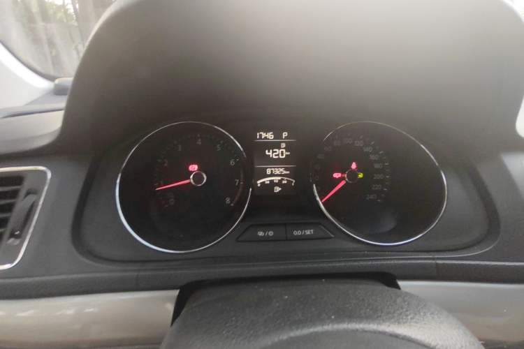 Used Volkswagen Lavida 2017 1.6L Automatic Comfort Edition Instrument Cluster