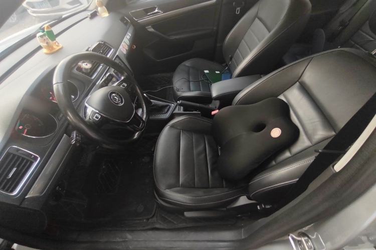 Used Volkswagen Lavida 2017 1.6L Automatic Comfort Edition Left Front Seat