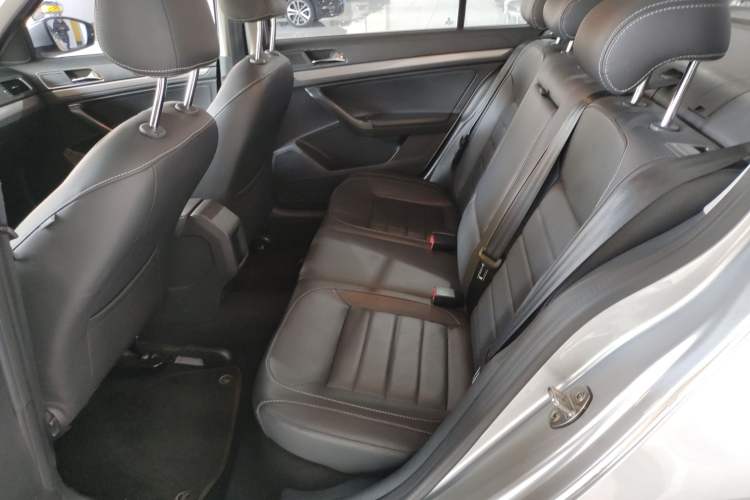 Used Volkswagen Lavida 2017 1.6L Automatic Comfort Edition Left Rear Seat