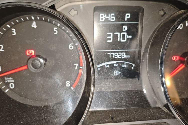 Used Volkswagen Lavida 2017 230TSI DSG Comfort Edition Odometer Close Up