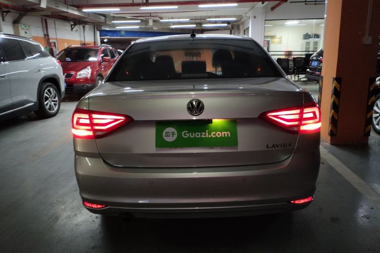 Used Volkswagen Lavida 2017 1.6L Automatic Fashion Edition Rear