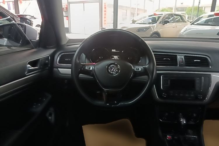 Used Volkswagen Lavida 2017 230TSI DSG Comfort Edition Steering Wheel