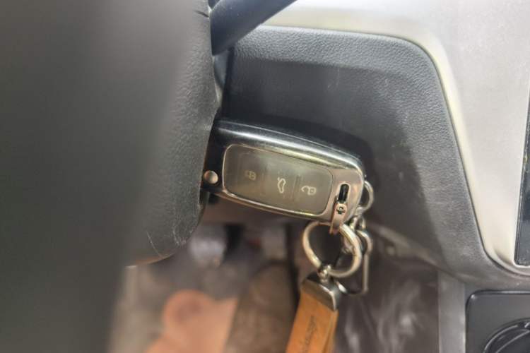 Used Volkswagen Lavida 2017 1.6L Manual Fashion Edition Vehicle Key