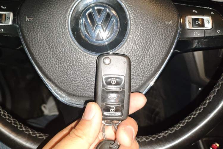 Used Volkswagen Lavida 2017 230TSI DSG Comfort Edition Vehicle Key