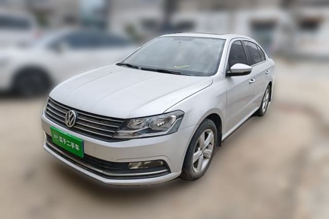 Used Volkswagen Lavida 2017 1.6L Manual Fashion Edition
