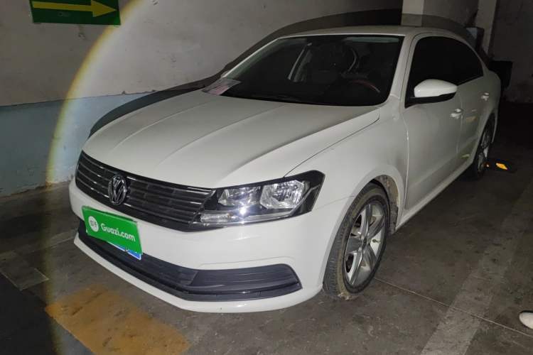Used Volkswagen Lavida 2017 1.6L Automatic Fashion Edition Guazi used car, China used car export, Used car for sale, Used  cars, Cheapest cars for sale