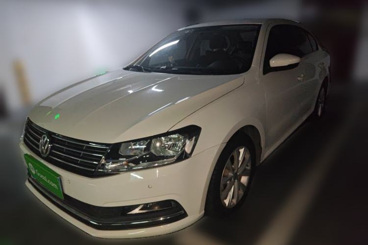 Used Volkswagen Lavida 2017 1.6L Automatic Comfort Edition Guazi used car, China used car export, Used car for sale, Used  cars, Cheapest cars for sale